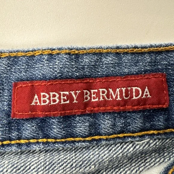 Lucky Brand Abbey Bermuda Shorts Women 6 28 Blue Denim Embroidered Frayed Hem - Picture 6 of 16